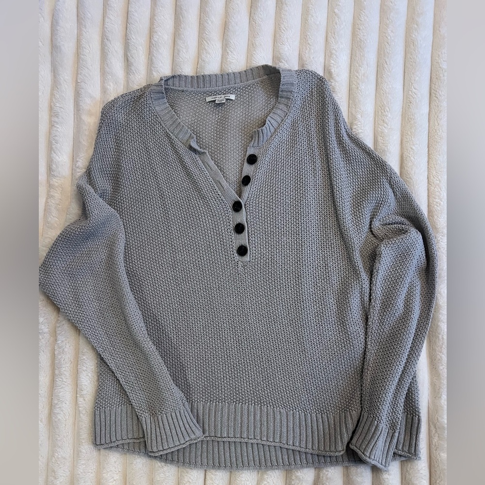 American Eagle women’s grey henley sweater